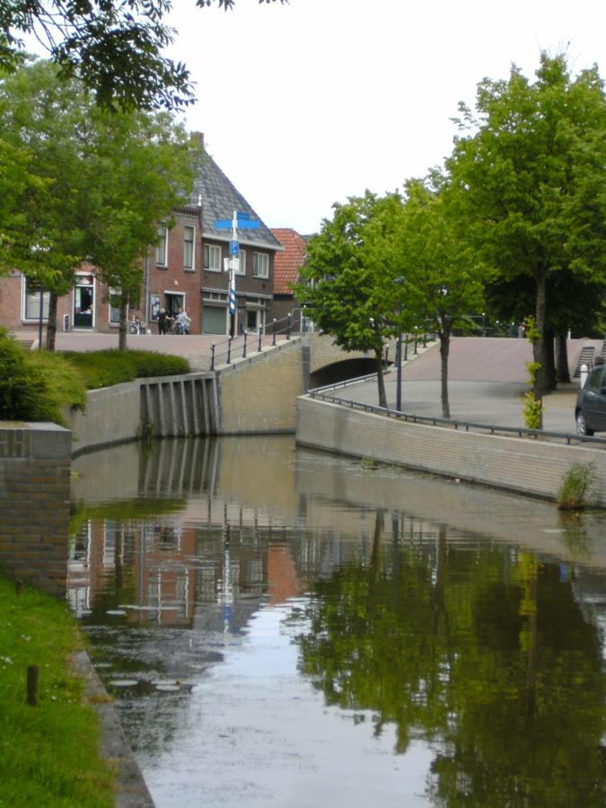 Vakantiehuis 'T Laaisterplakky Zonder Drempels Oude Bildtzijl Eksteriør billede