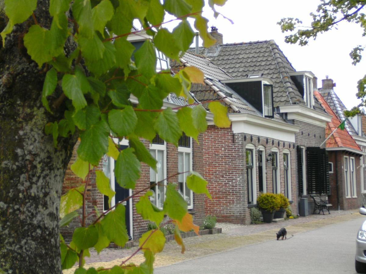 Vakantiehuis 'T Laaisterplakky Zonder Drempels Oude Bildtzijl Eksteriør billede